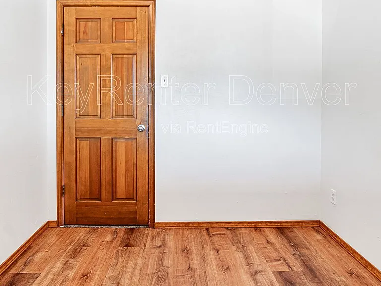400 Lily Ln — Photo 29