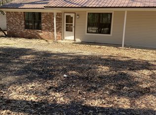 8014 Old Warren Rd, Pine Bluff, AR 71603