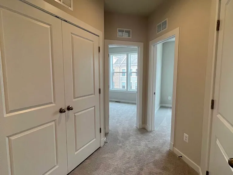 217 Willis St — Photo 13