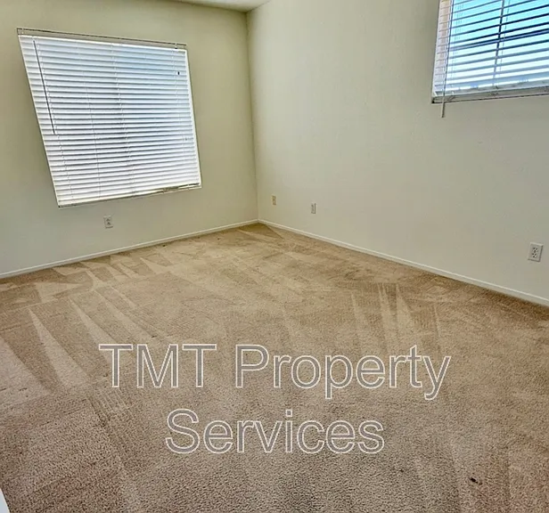 2742 La Purisima Ave — Photo 21