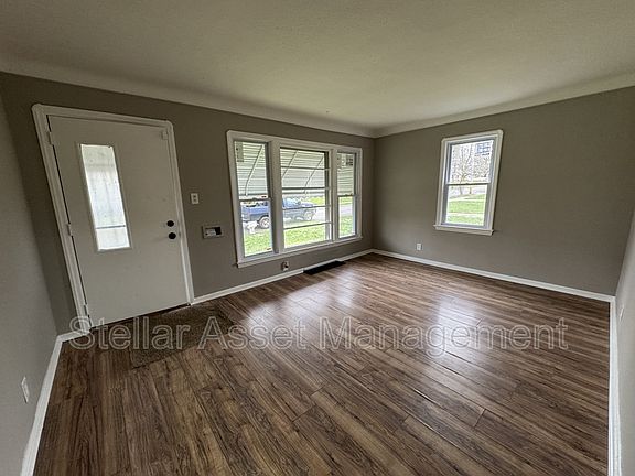 5th image of 4768 E 173rd St