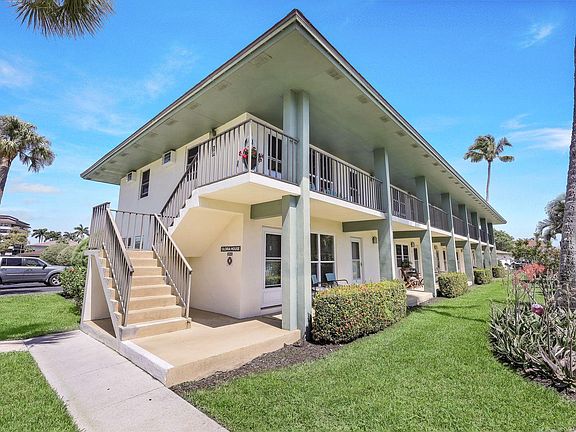 2nd image of 235 Seaview Ct APT G10