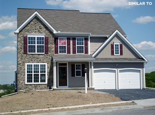 7097 Oak Ridge Dr, Harrisburg, PA 17111