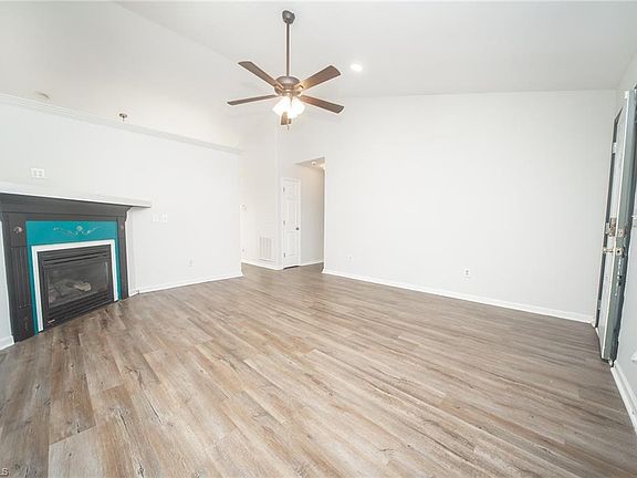4th image of 133 Justin Ct
