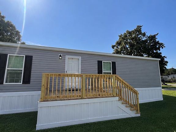 3rd image of 7539 Lacy Dr.