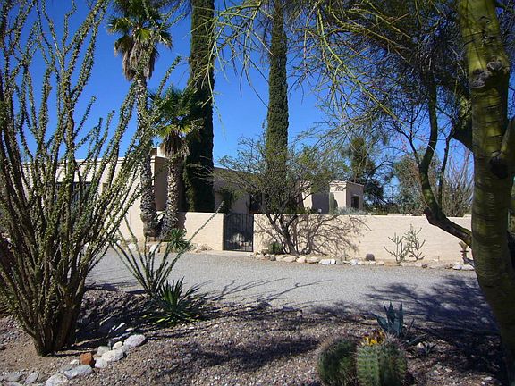 3rd image of 5401 N Maria Dr