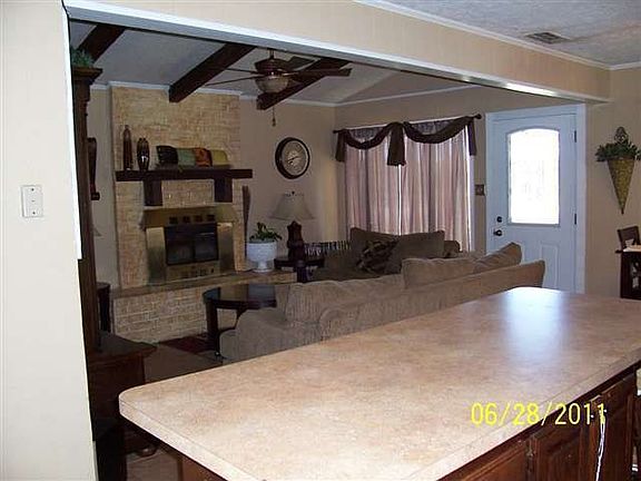 2nd image of 6524 State Highway 323 W