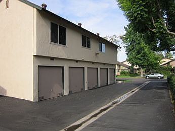 1st image of 1722 N Rainwood Cir APT B