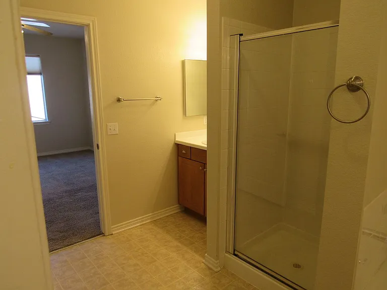 3601 E 103rd Cir #B13 — Photo 14