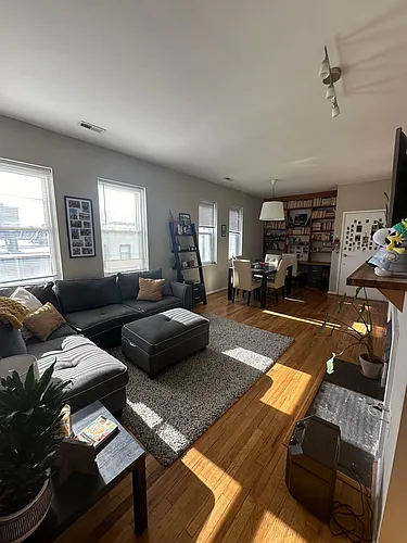 1425 Hopkins St NW Photo 1