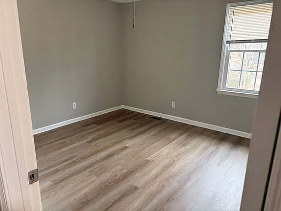5th image of 1098 Maison Ct