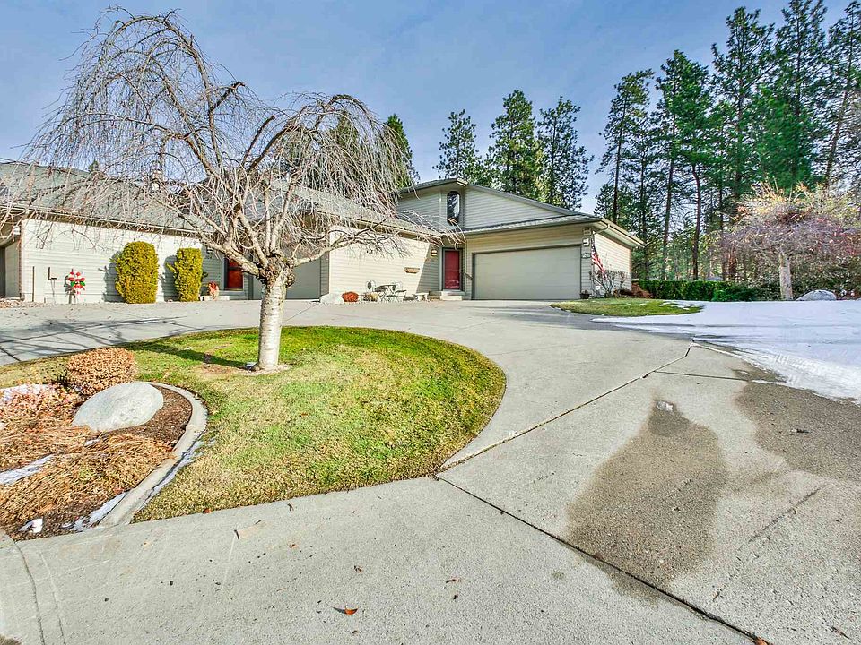 1st image of 702 W Briar Cliff Ct