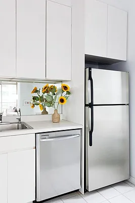 Rented by Corcoran | media 11