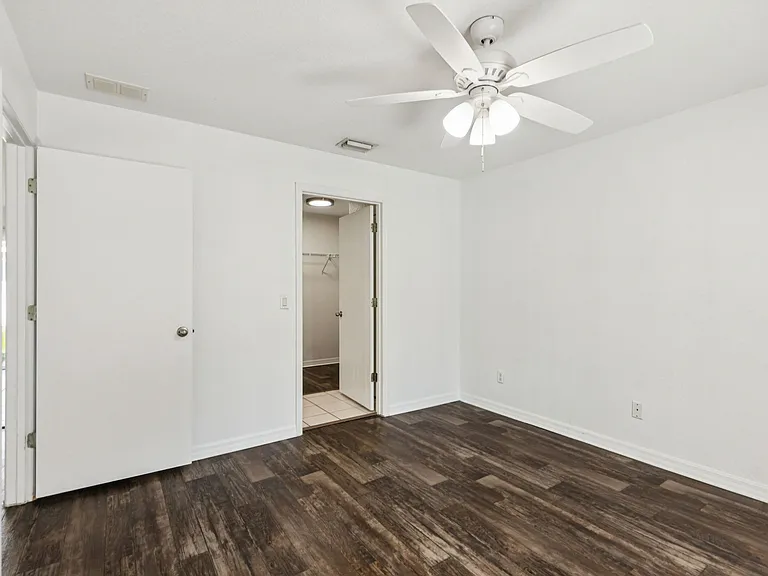 The Flats at Belleview — Photo 34