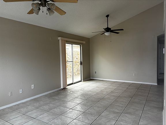 2nd image of 12304 Tierra Alamo Dr
