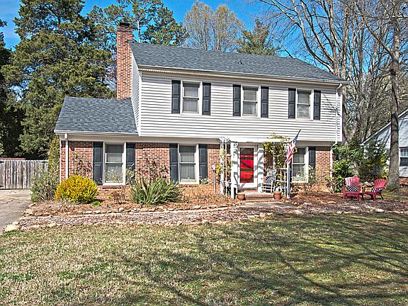 2nd image of 9612 Covedale Dr
