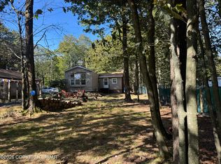 49 Mohican Path, Gouldsboro, PA 18424