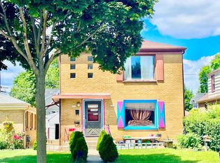 3371 S 16th St, Milwaukee, WI 53215