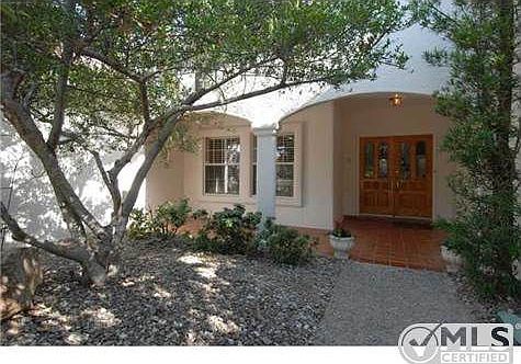1st image of 720 Willow Glen Dr