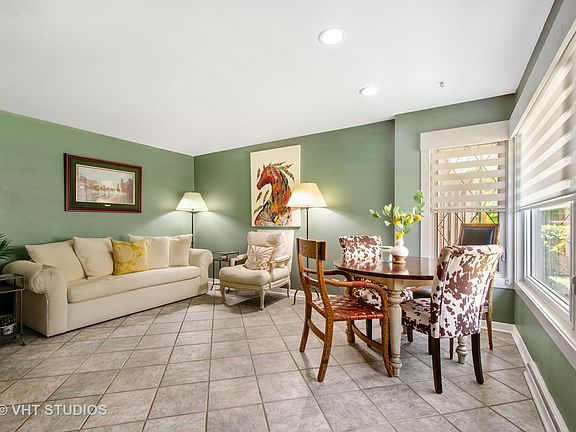 2nd image of 6215 N Cicero Ave #A