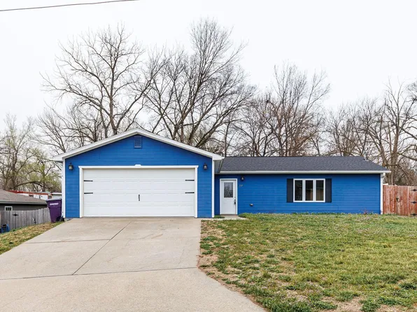 132 Allen Hill Dr, Ogden, KS 66517