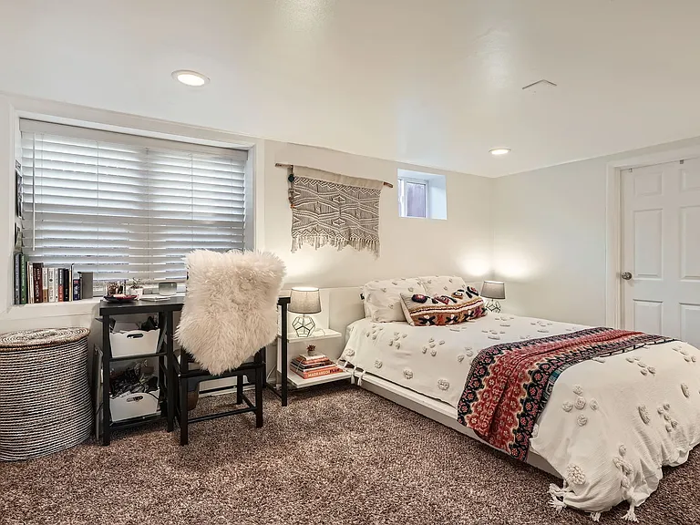 3536 Vallejo St — Photo 2
