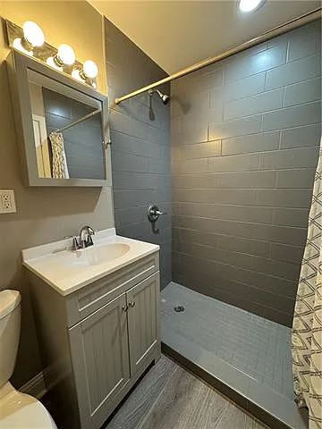 145 N Anthony St #103 — Photo 7