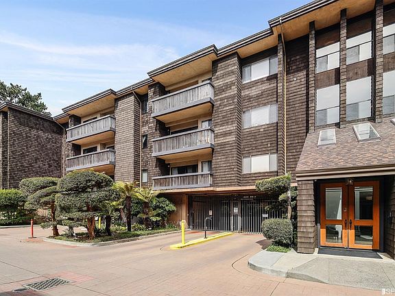 5th image of 2770 19th Ave Unit 32