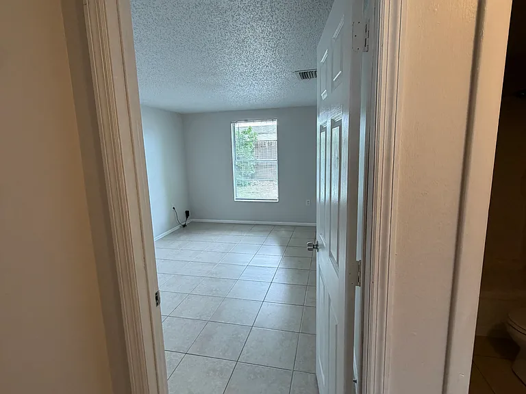 7833 43rd Avenue Dr W #7833 — Photo 9