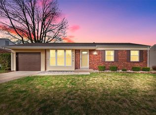 2218 Bolton St, Saint Charles, MO 63301