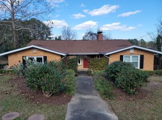 616 Skyway Dr, Warner Robins, GA 31088