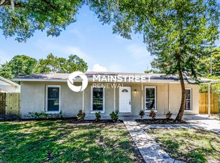 8601 Chinaberry Dr, Tampa, FL 33637