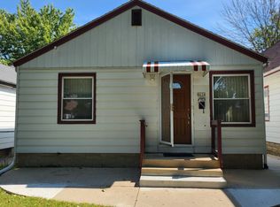 4634 N 28th St, Milwaukee, WI 53209