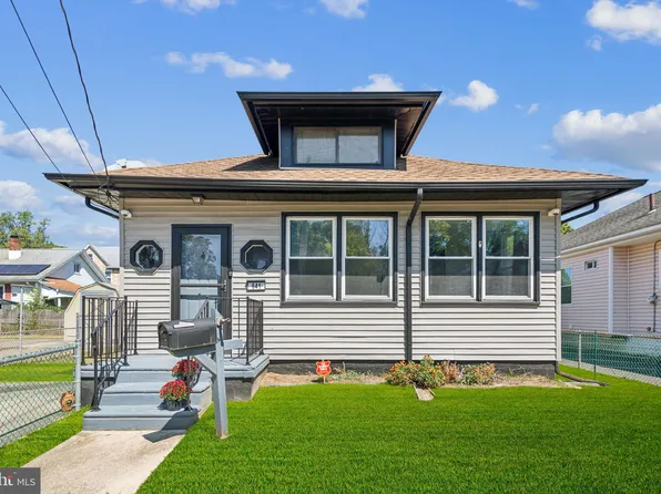 641 Summit Ave, Westville, NJ 08093