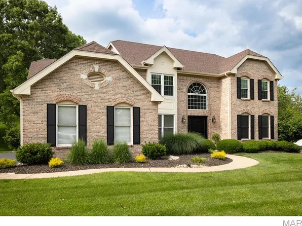 1619 Highland Valley Cir, Chesterfield, MO 63005