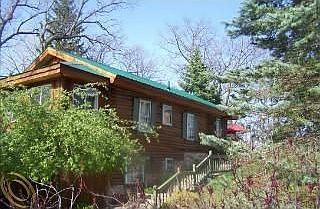 1st image of 270 E Canyon Dr