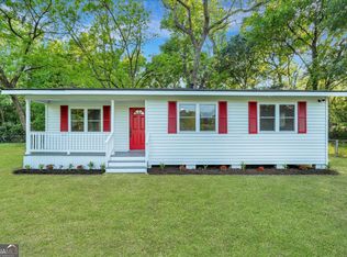 1019 Stark Ave, Savannah, GA 31405