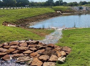 201 Park Ln, Roanoke, TX 76262