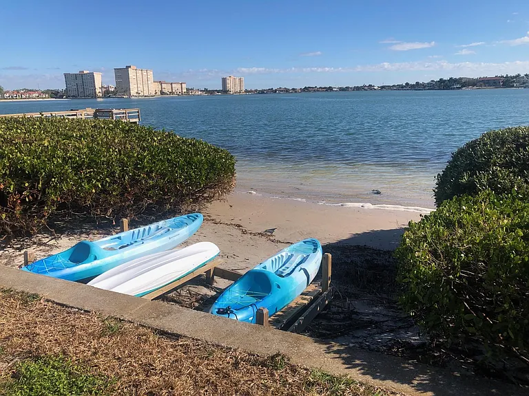 Kayak Access