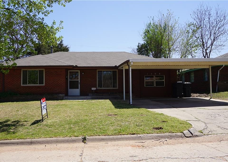 1st image of 1508 NE 45th St
