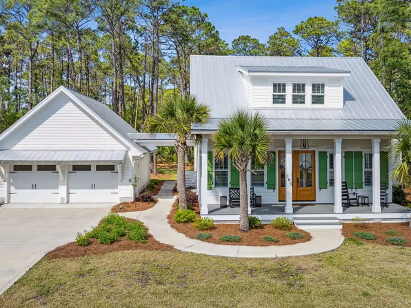 105 Whispering Oaks Ln, Saint Marys, GA 31558