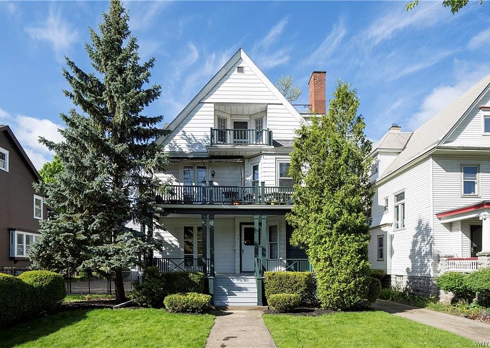 1st image of 70 W Oakwood Pl