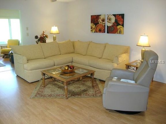 3rd image of 1288 Gillespie Dr