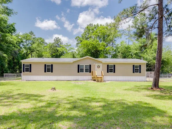 40 Wade Carter Rd, Ellabell, GA 31308