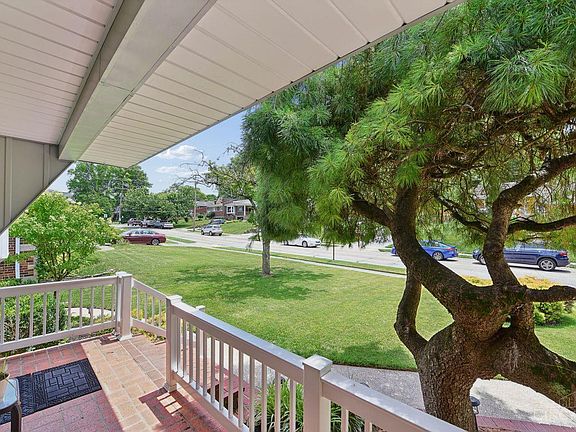 5th image of 5328 Cleander Dr