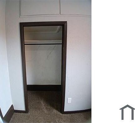 5th image of 1005 E 72nd St