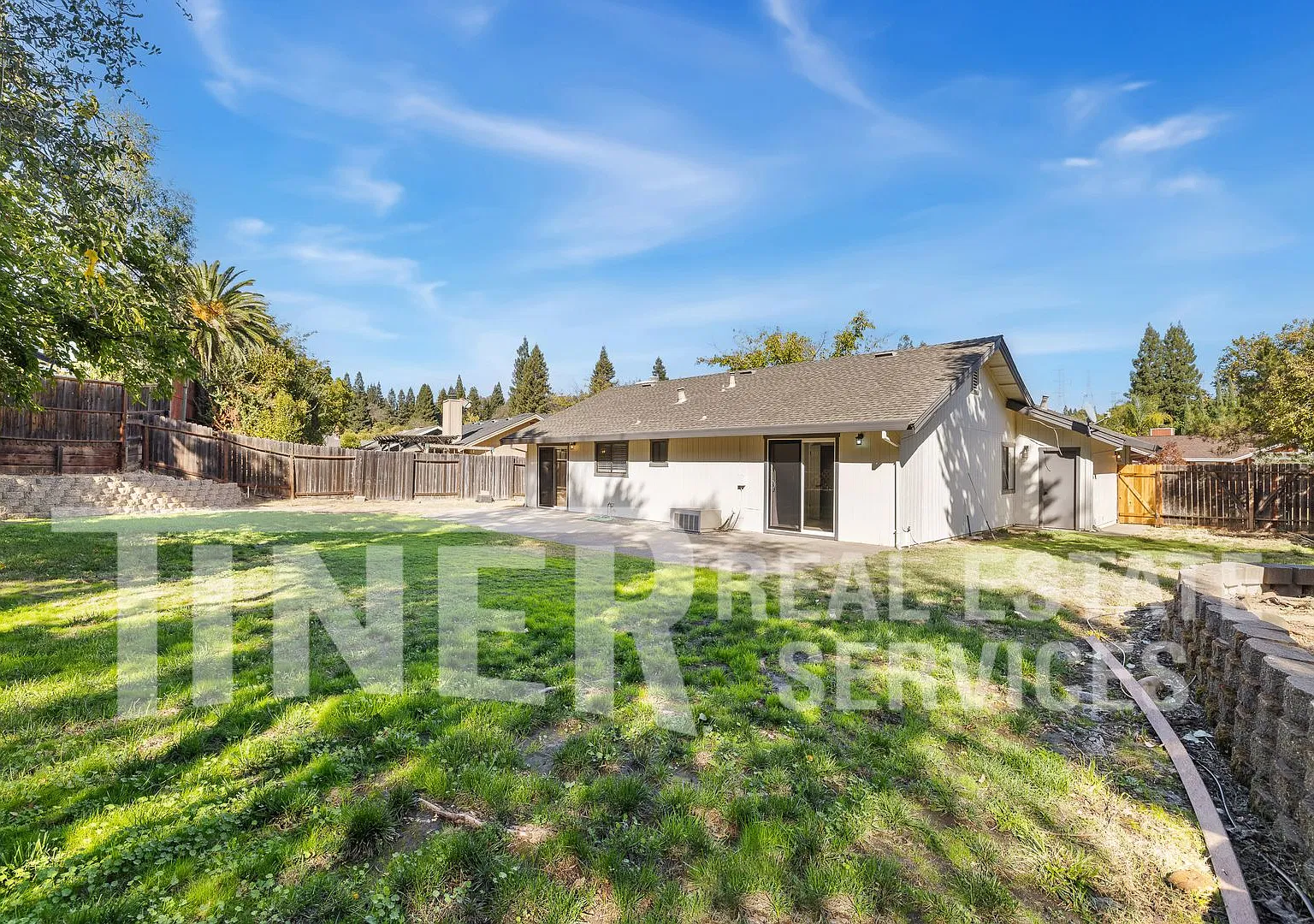 105 Gallagher Ct - Tier 1 - Beautifully Remodeled Folsom Home — Photo 4