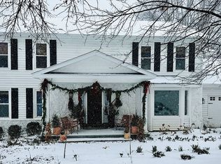 12149 Bent Brook Rd, Saint Louis, MO 63122