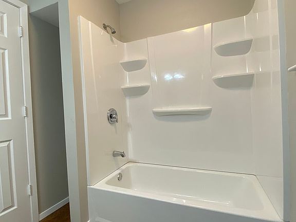 2nd image of 7324 Sanger Ave Unit B