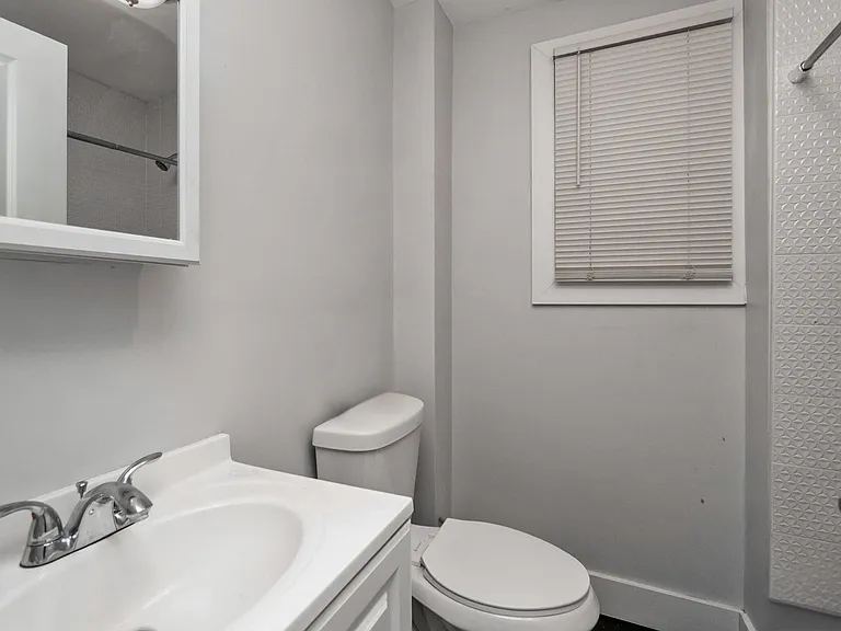 467 Fairview Ave #1 — Photo 9